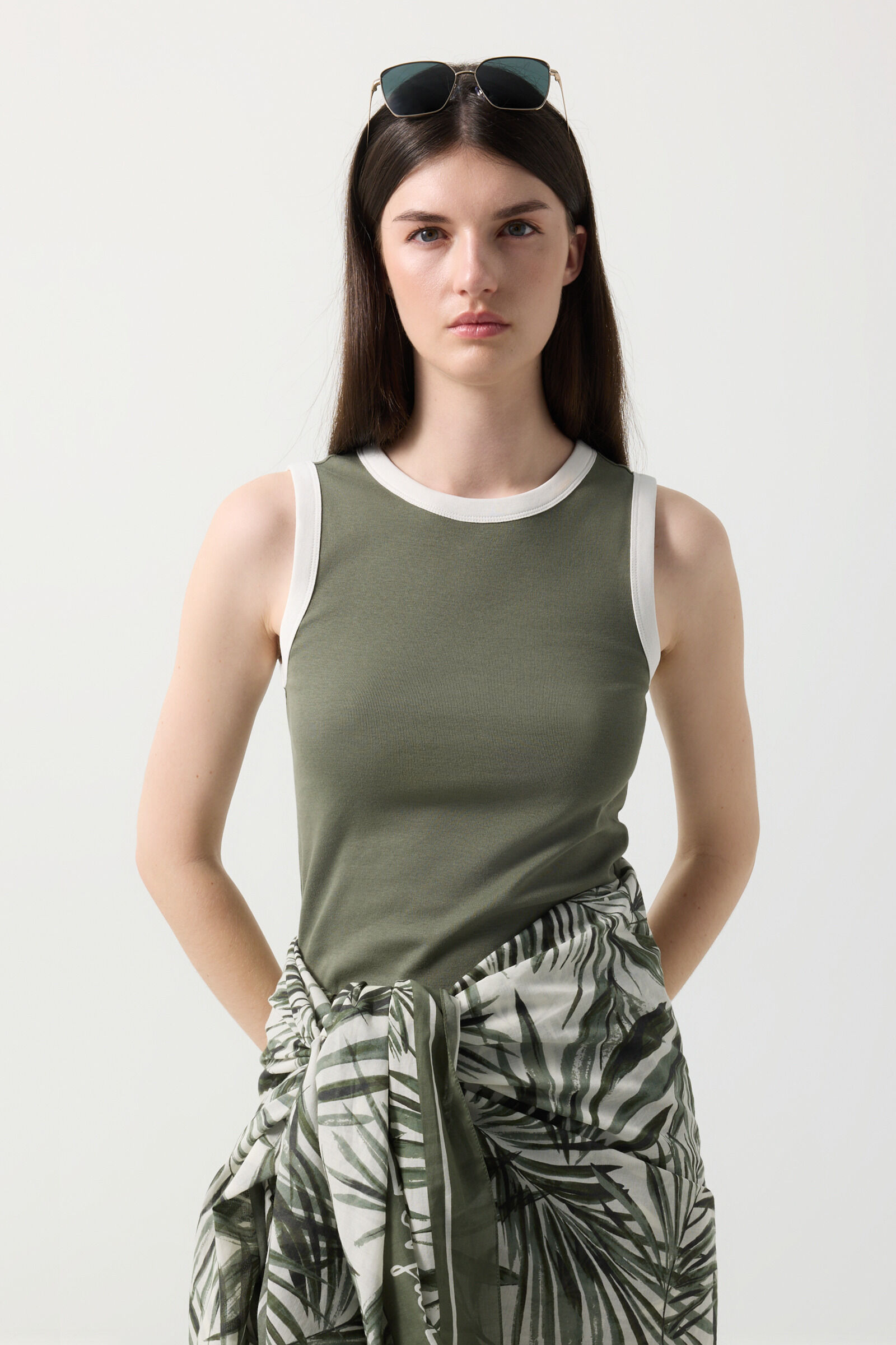 Niki tank top Olive green