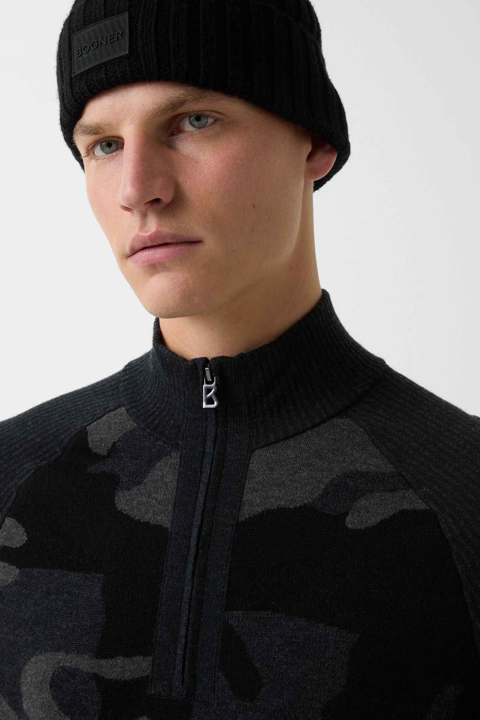 Knitted Troyer Reso Anthracite/black