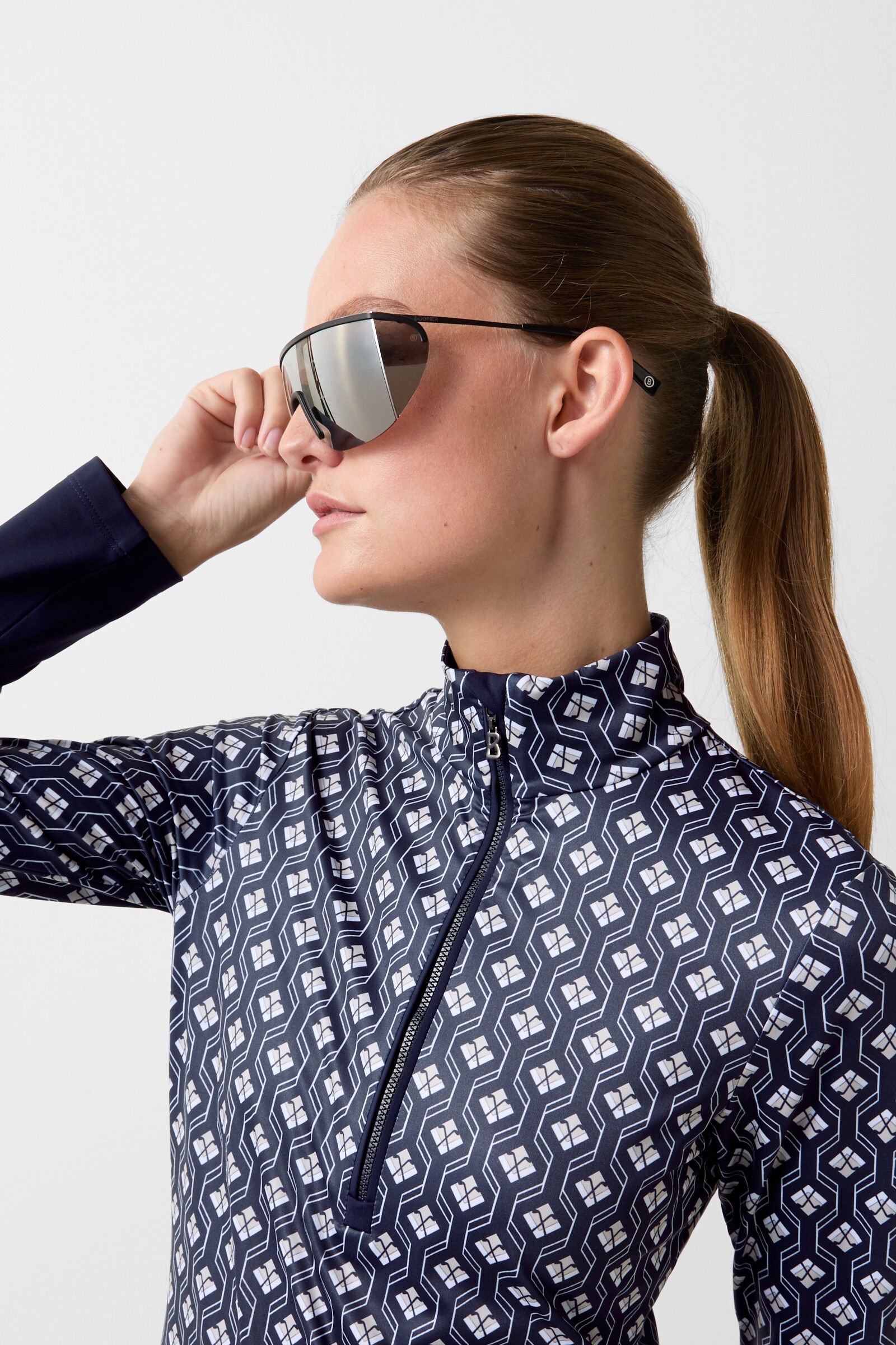 Premi&egrave;re couche Gelia Bleu marine/blanc cass&eacute;