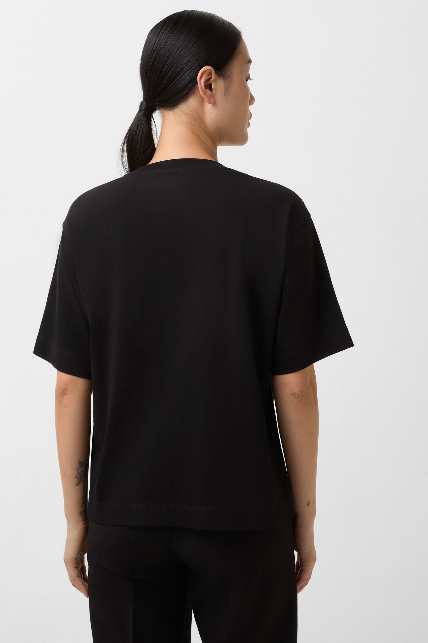 T-shirt Heda Black