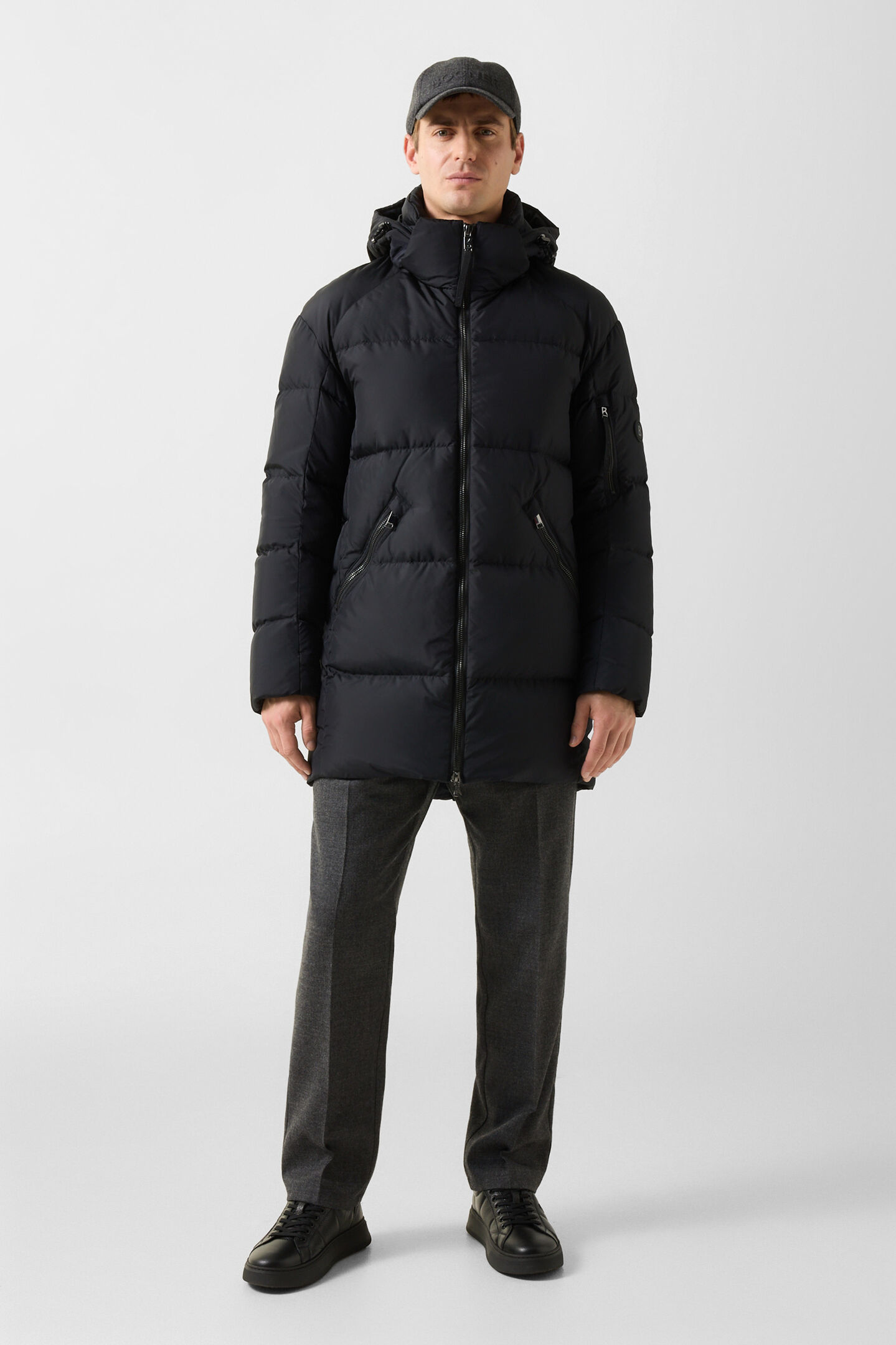 Jones Down Jacket Black