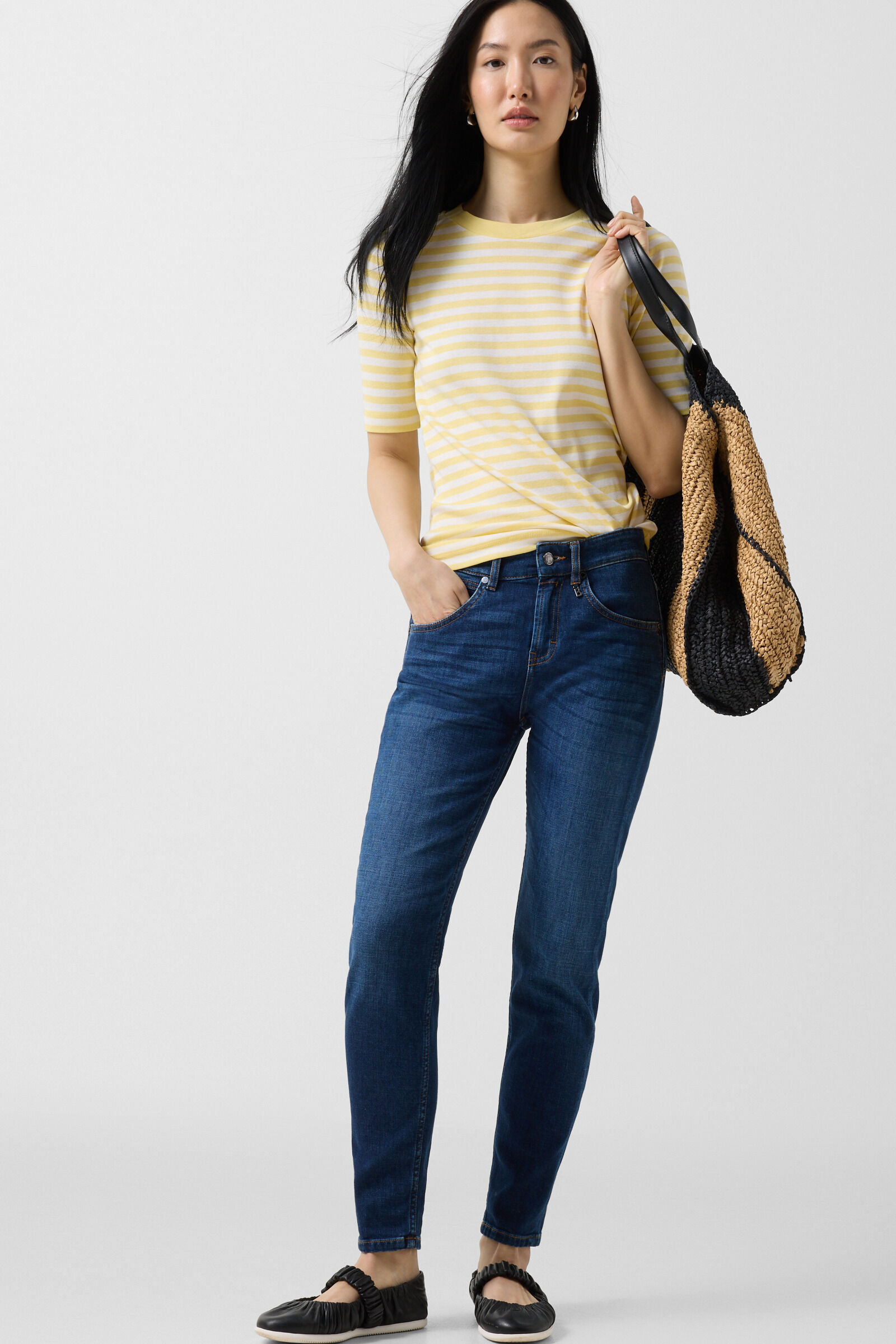 Nikini T-shirt Yellow/Off-White