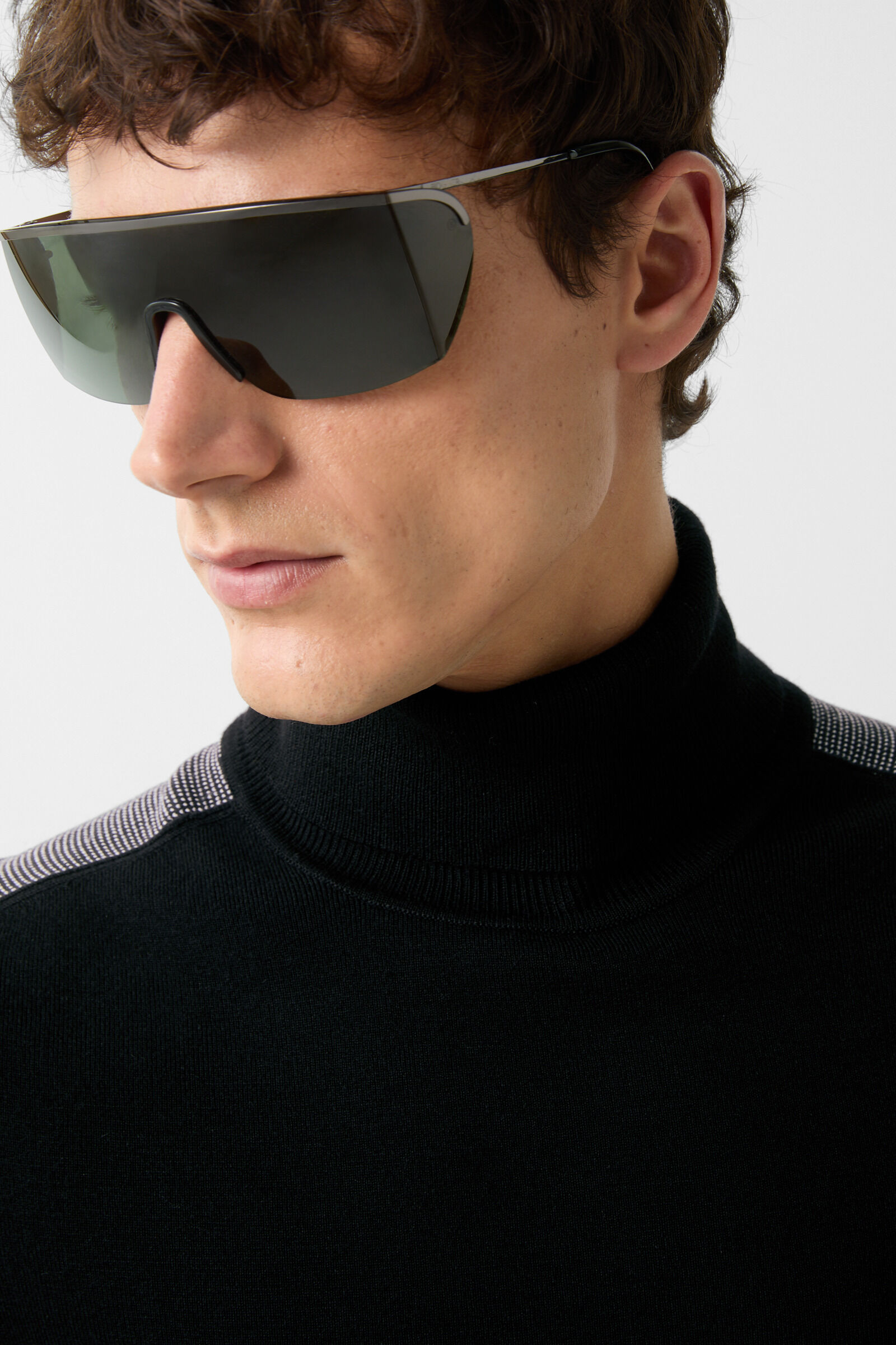 Emil turtleneck jumper Black