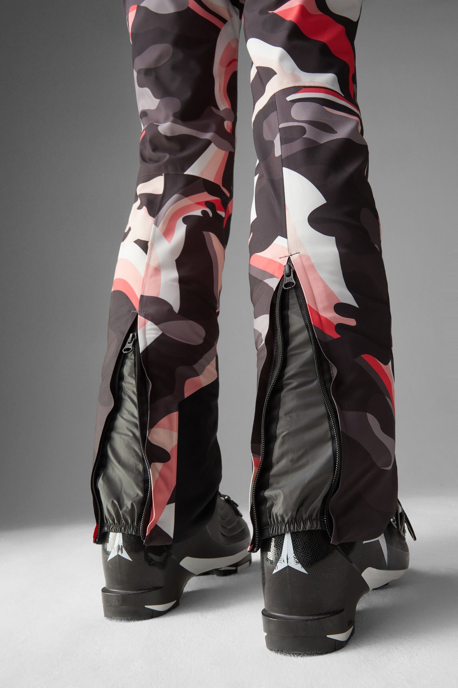 Bogner camo hotsell ski pants