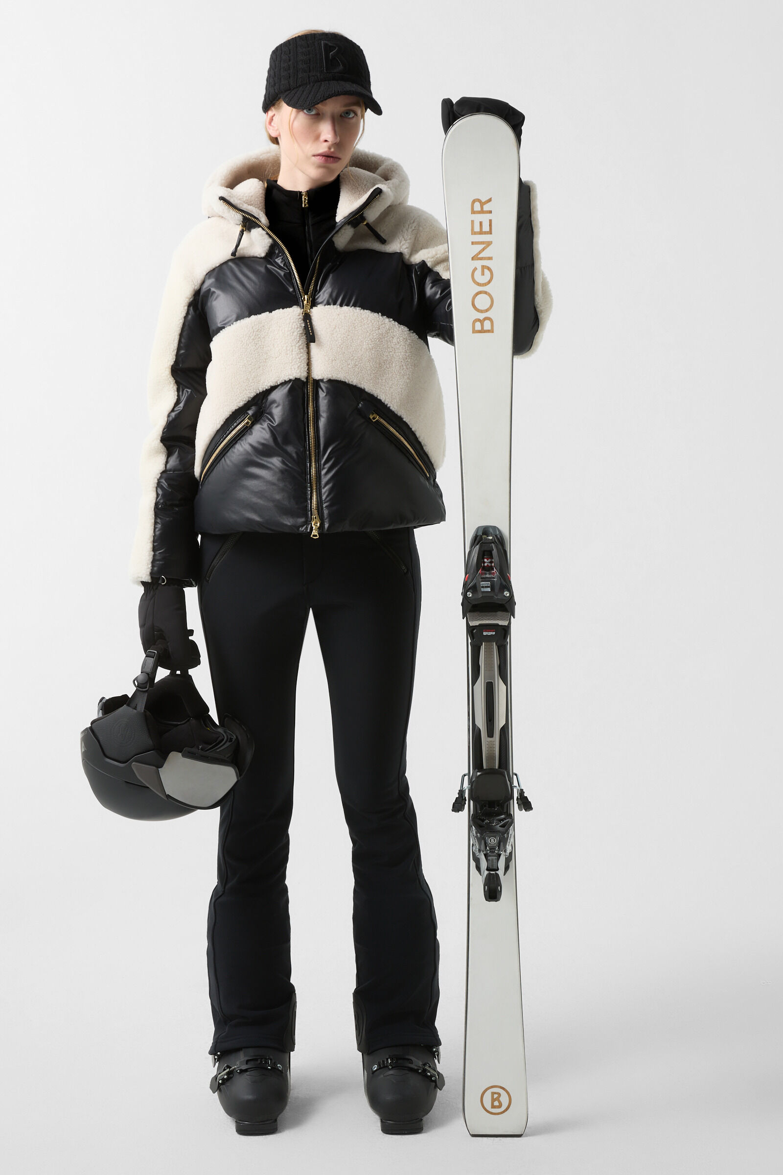 First Layer Melika Black