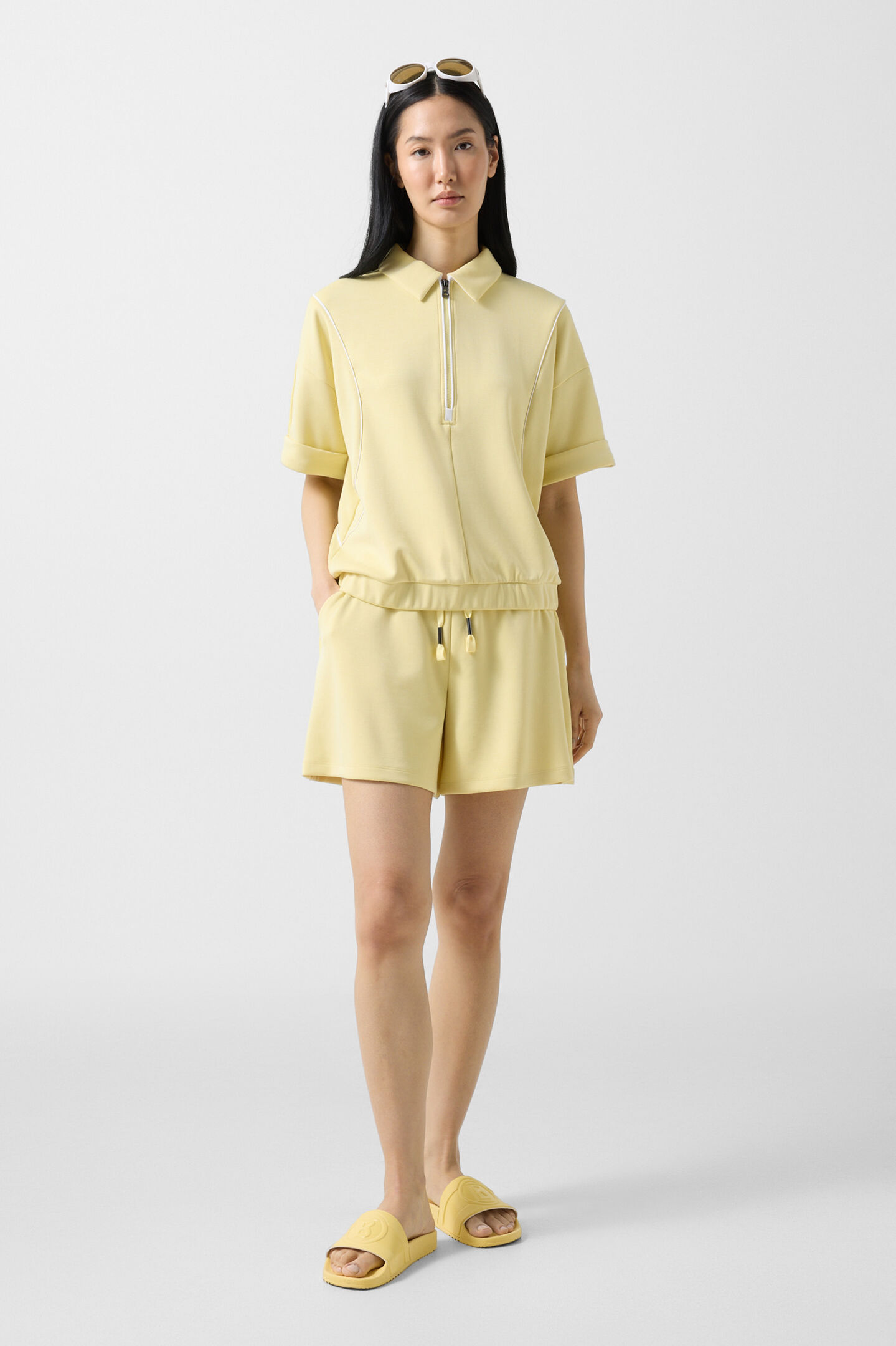 Alea sweatshorts Yellow