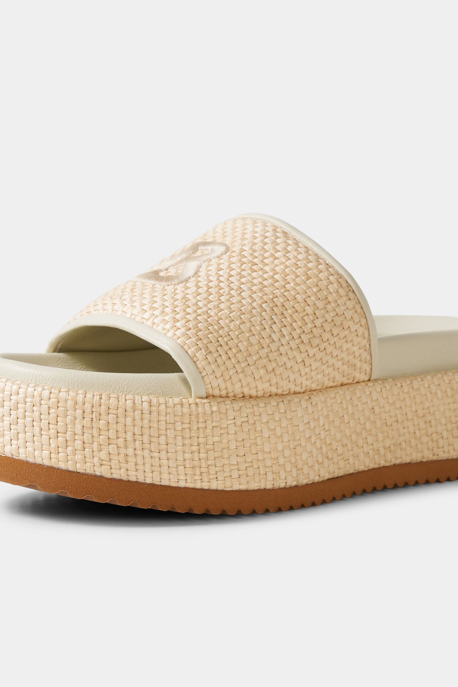 Sorrento platform sandals Beige