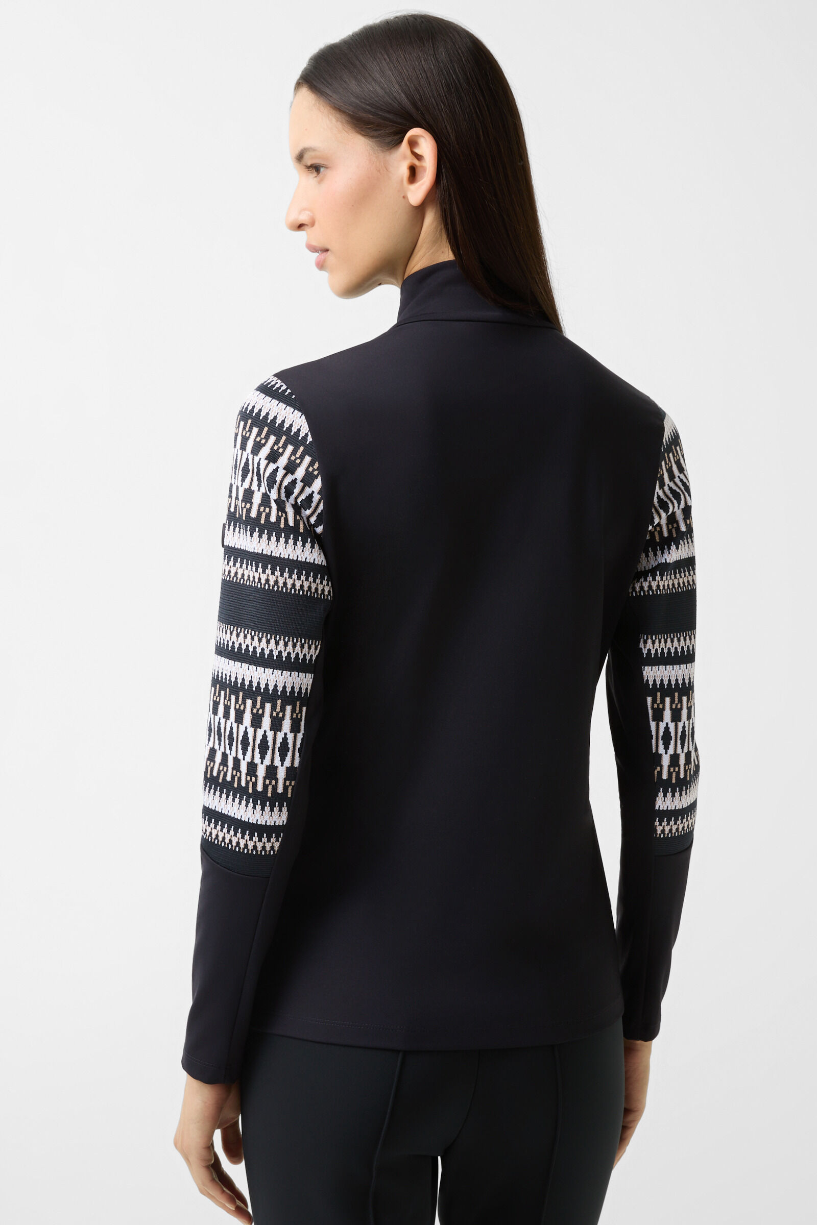 Jacquard first layer Jelissa Black/white