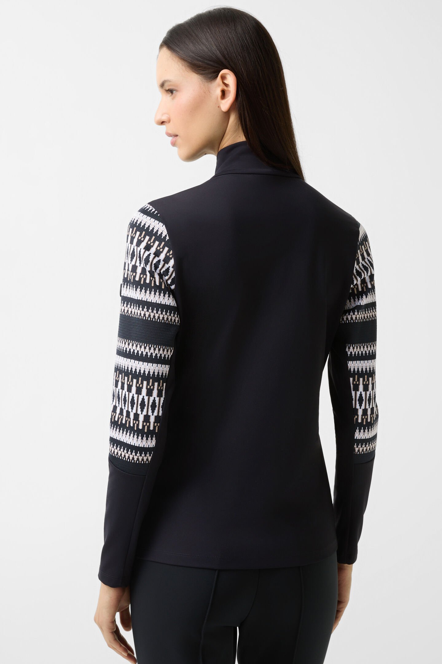 Jacquard first layer Jelissa Black/white