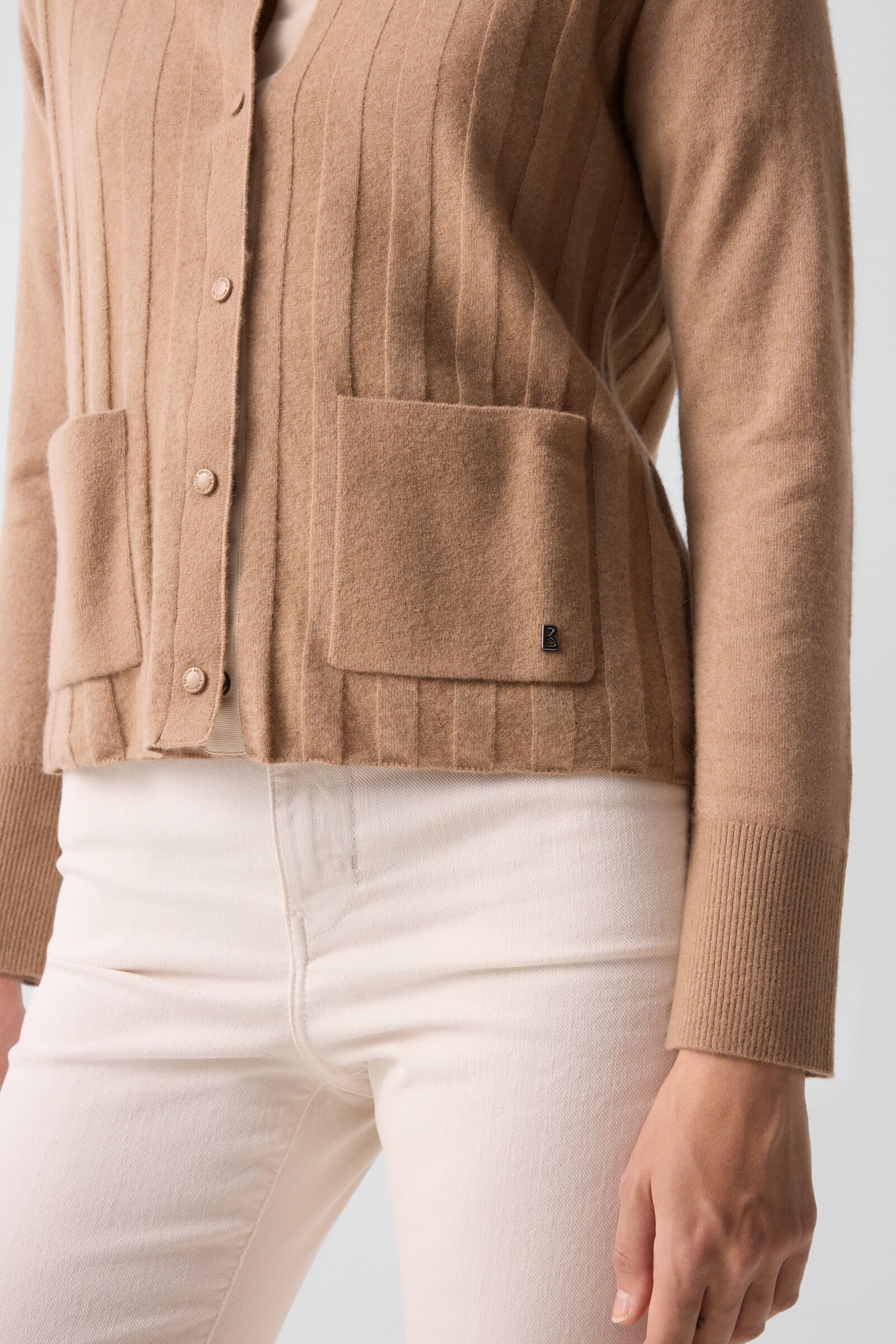 Tanja virgin wool cashmere cardigan Camel