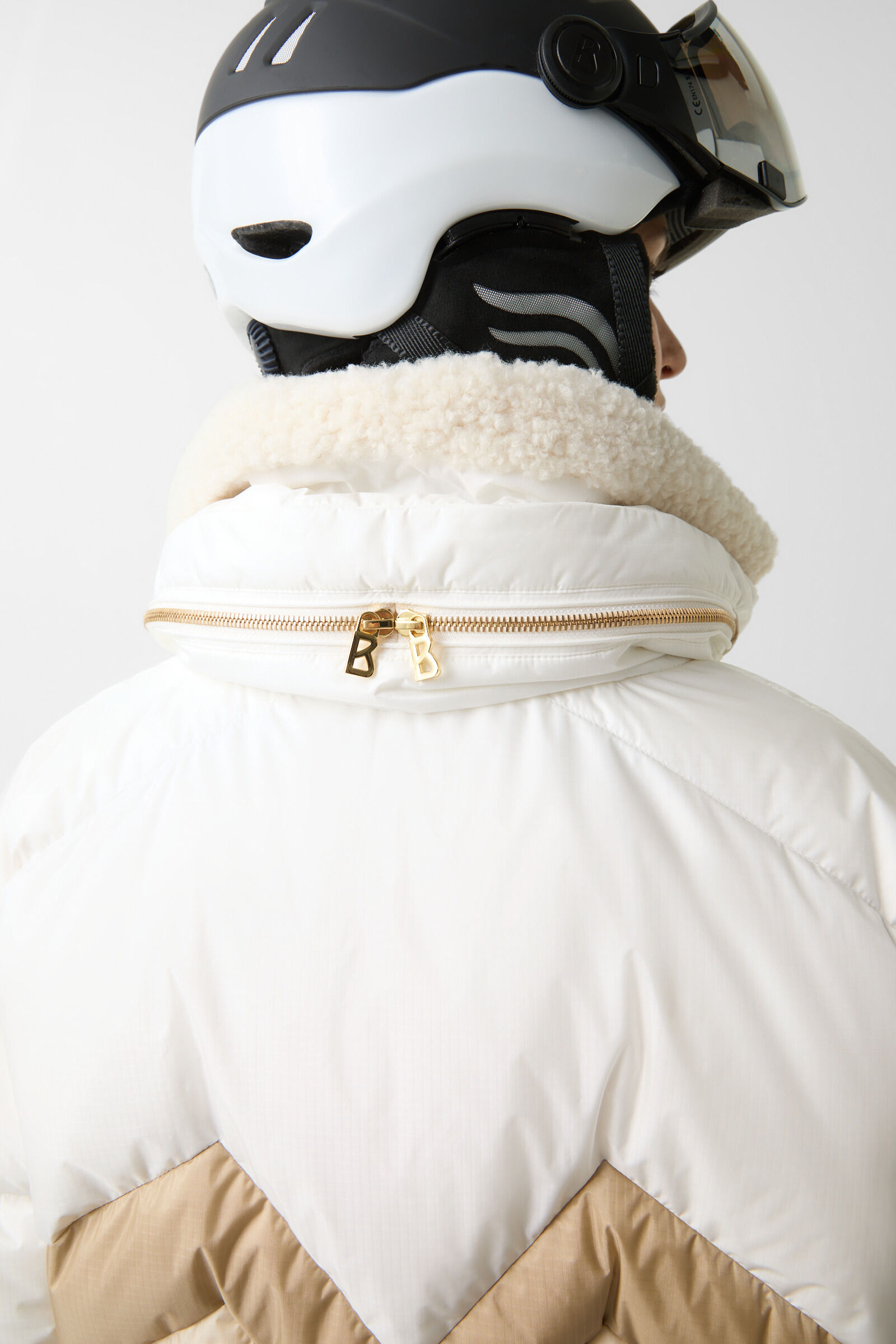 Valea down ski jacket Off-white/beige