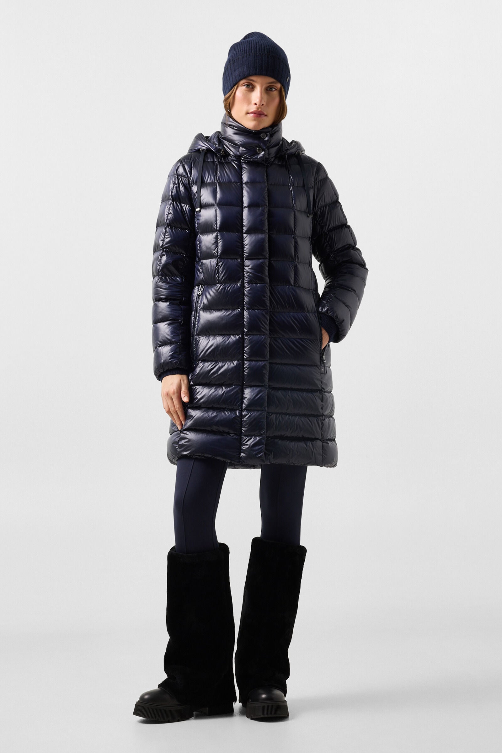 Meryl down coat Navy