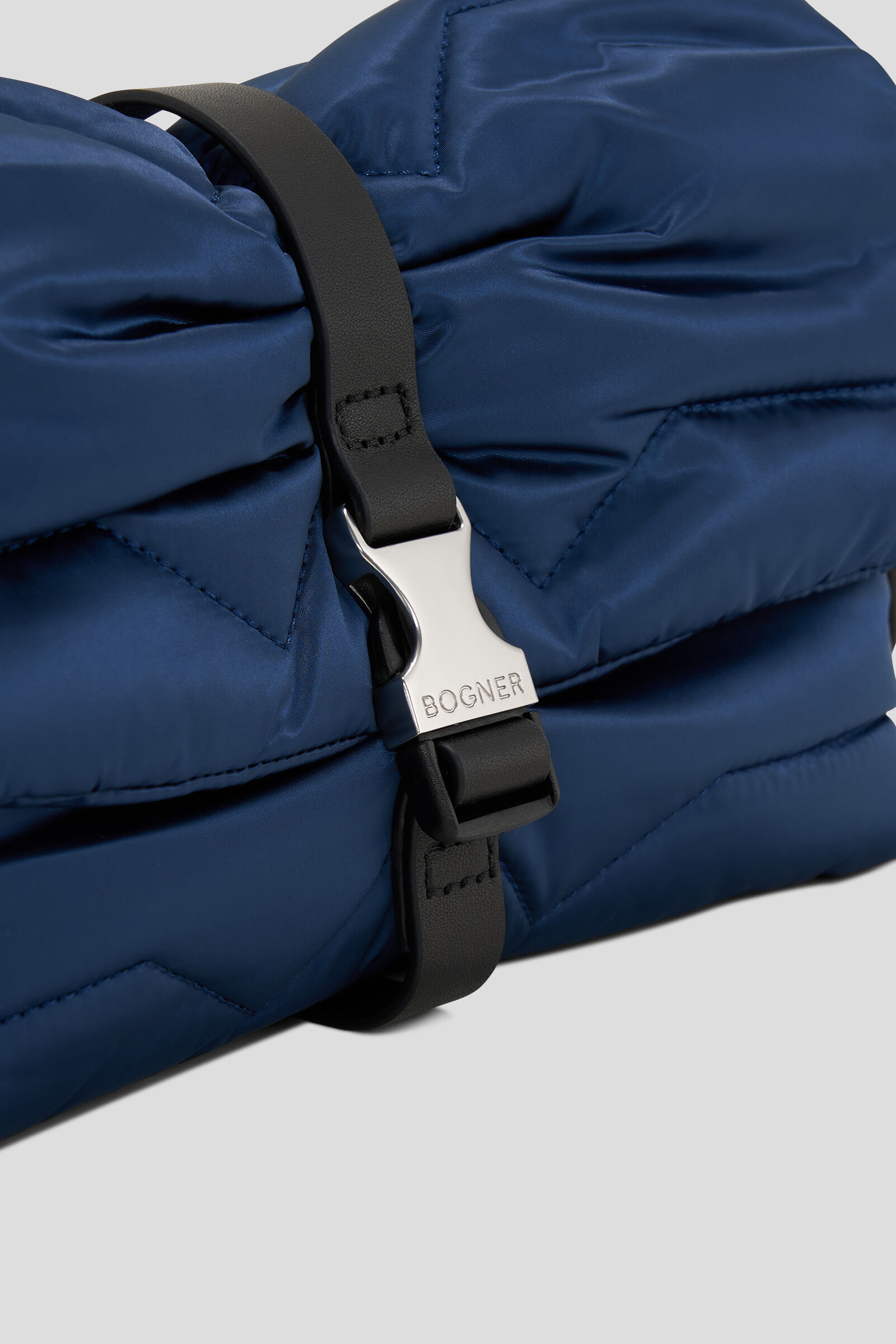 Bogner shoulder clearance bag