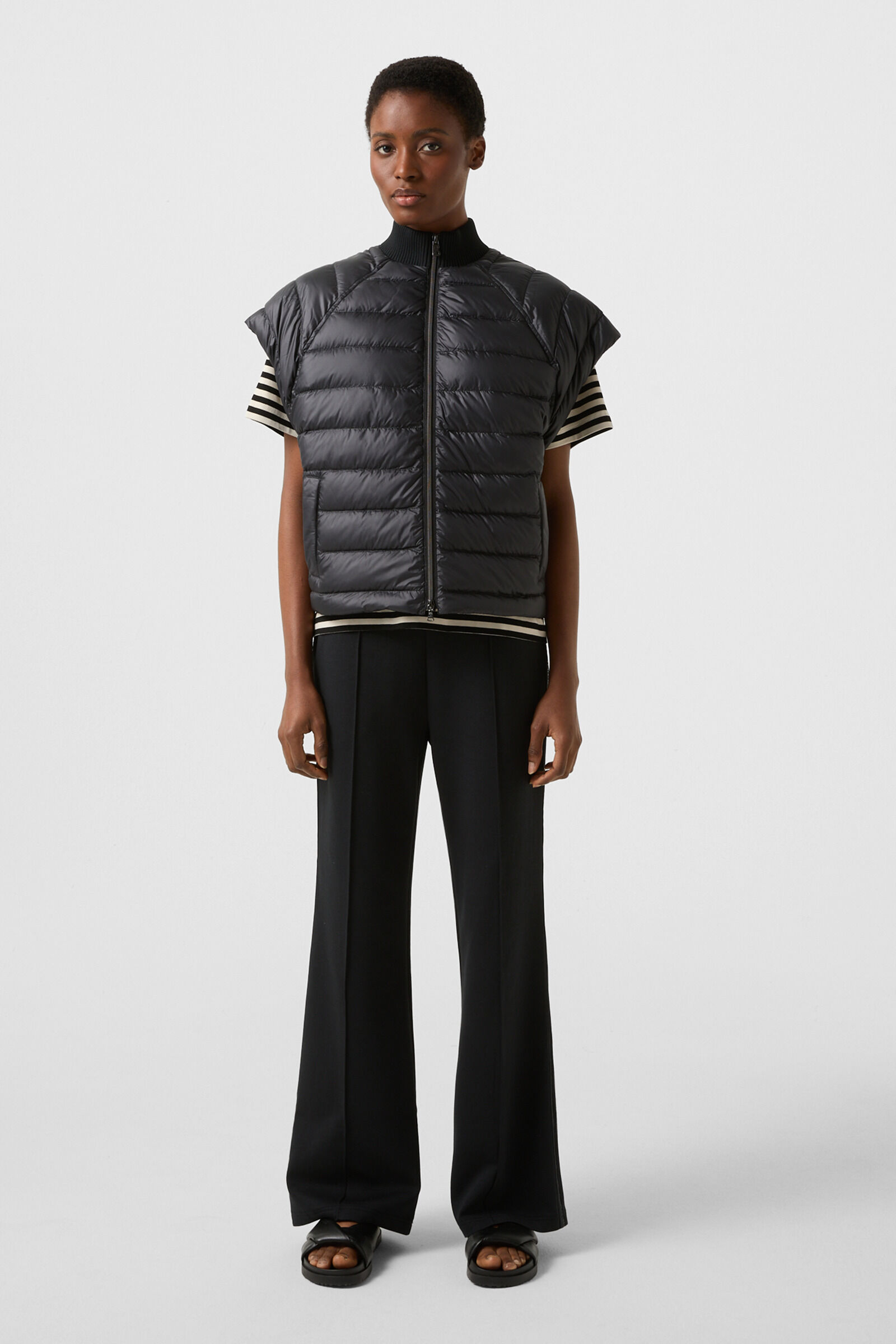 Nahla hybrid down waistcoat Black