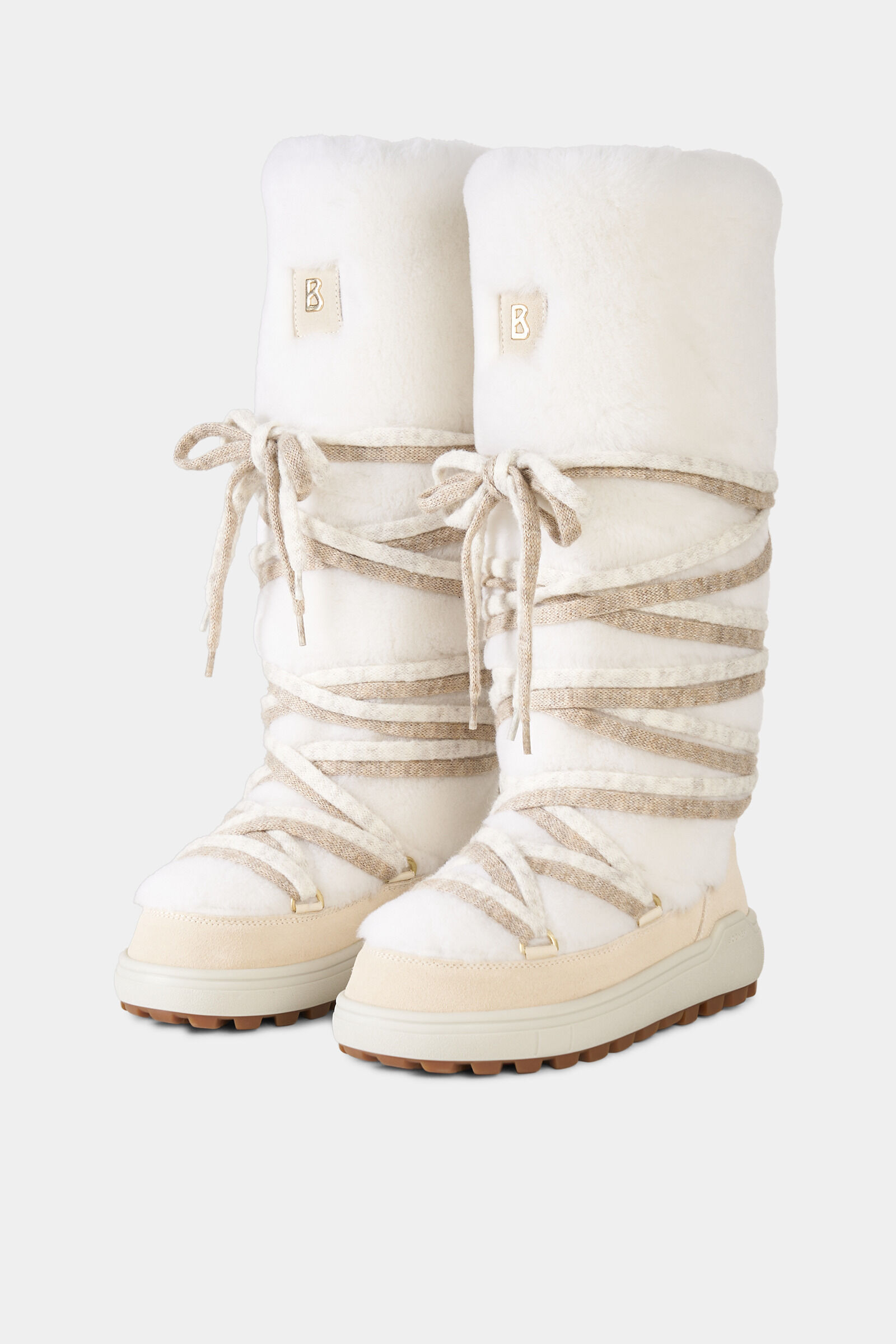 Chamonix Snow Boots with Spikes Off-White