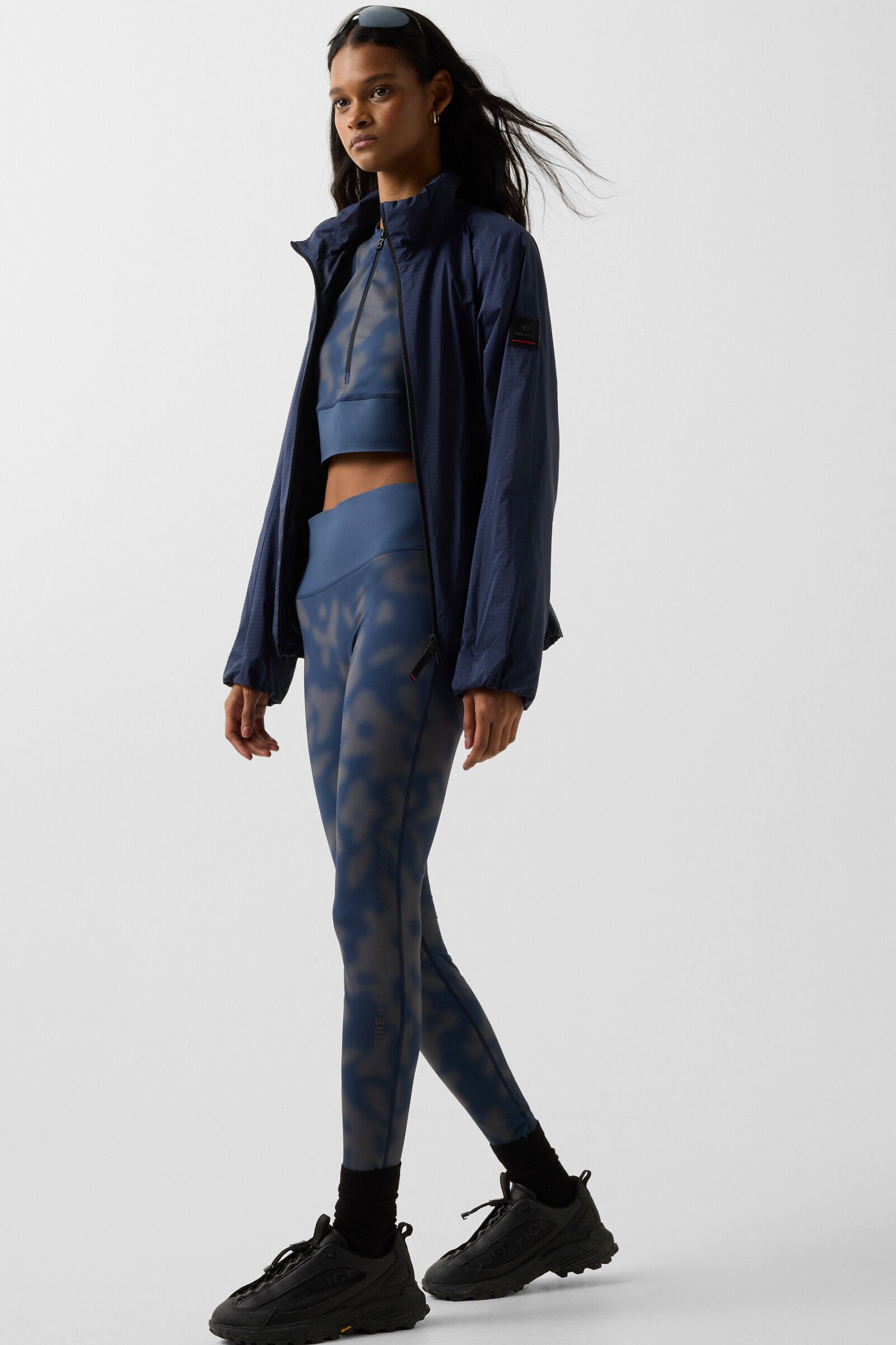 Yosefine functional jacket Dark blue