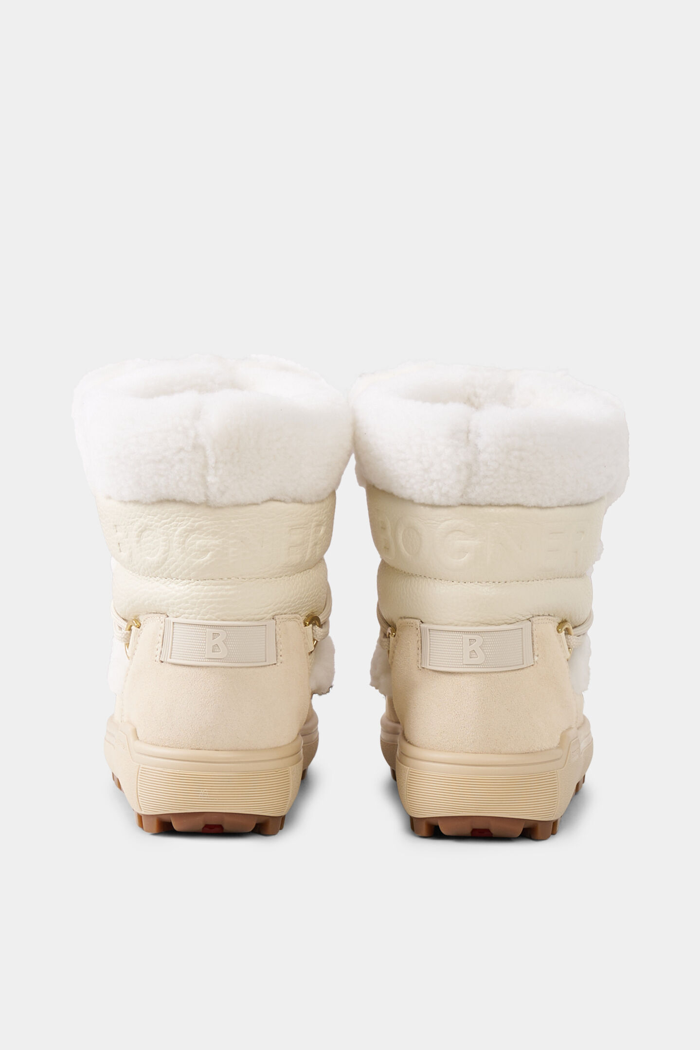 Chamonix Snow Boots with Spikes Off-White