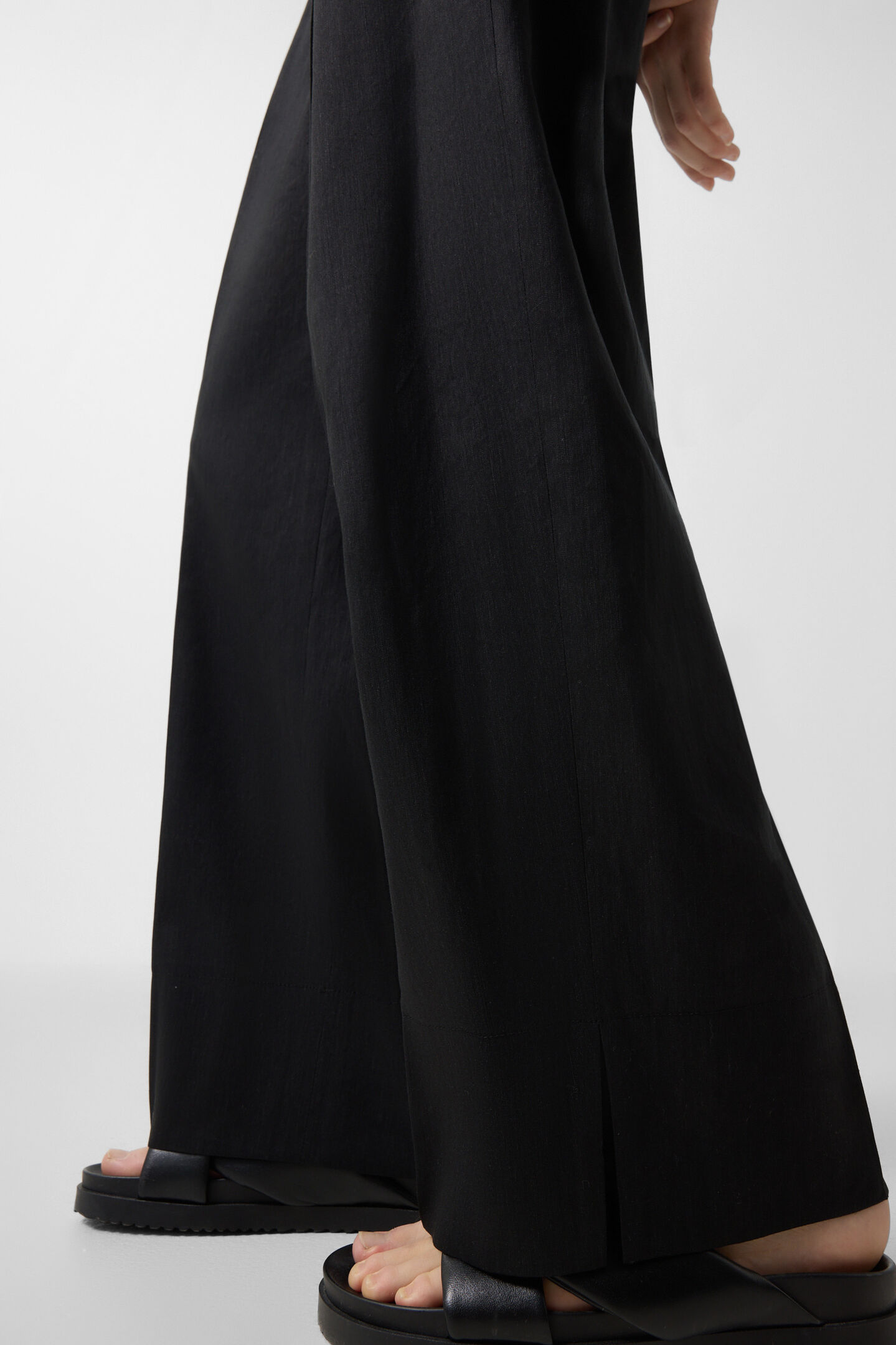 Pleated trousers Candy Black