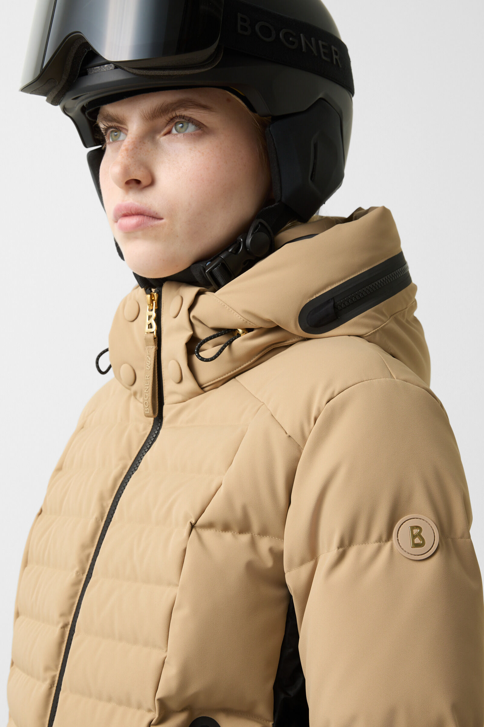 Bond down ski jacket Beige/black