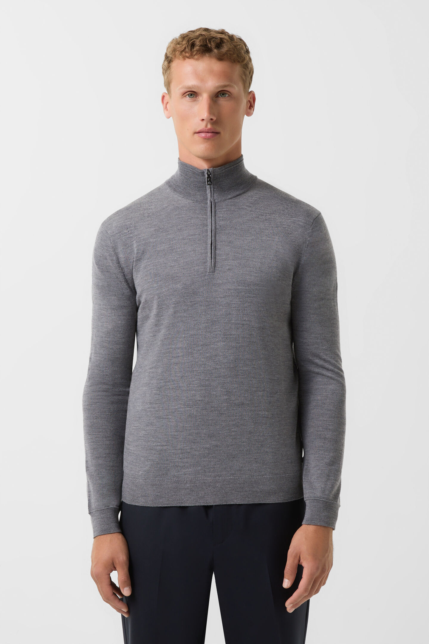 Ouri knitted troyer Grey