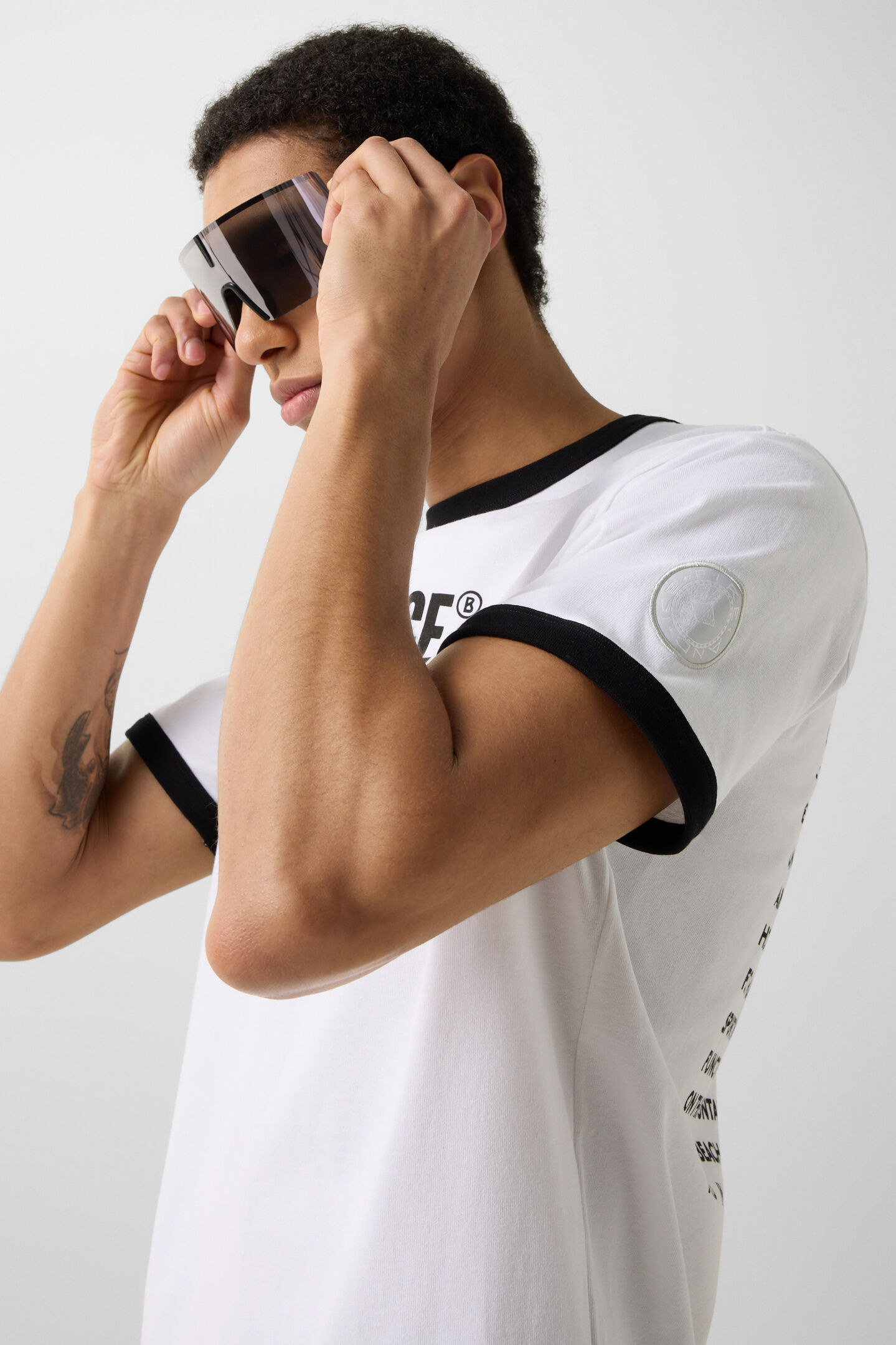 T-Shirt Puya Wei&szlig;