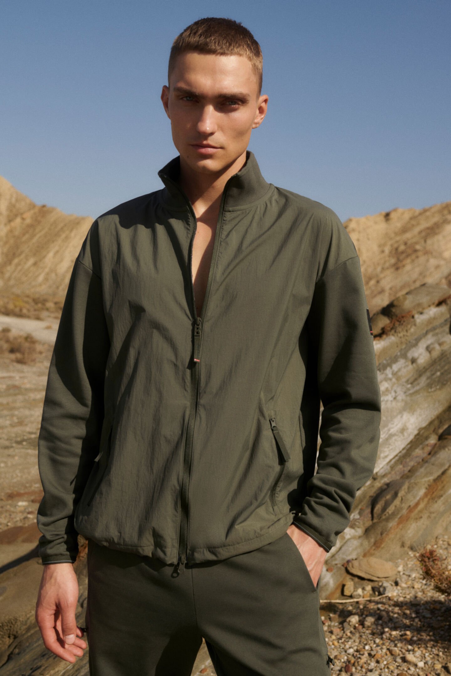Hybrid-Sweatjacke Brody Oliv-Grün