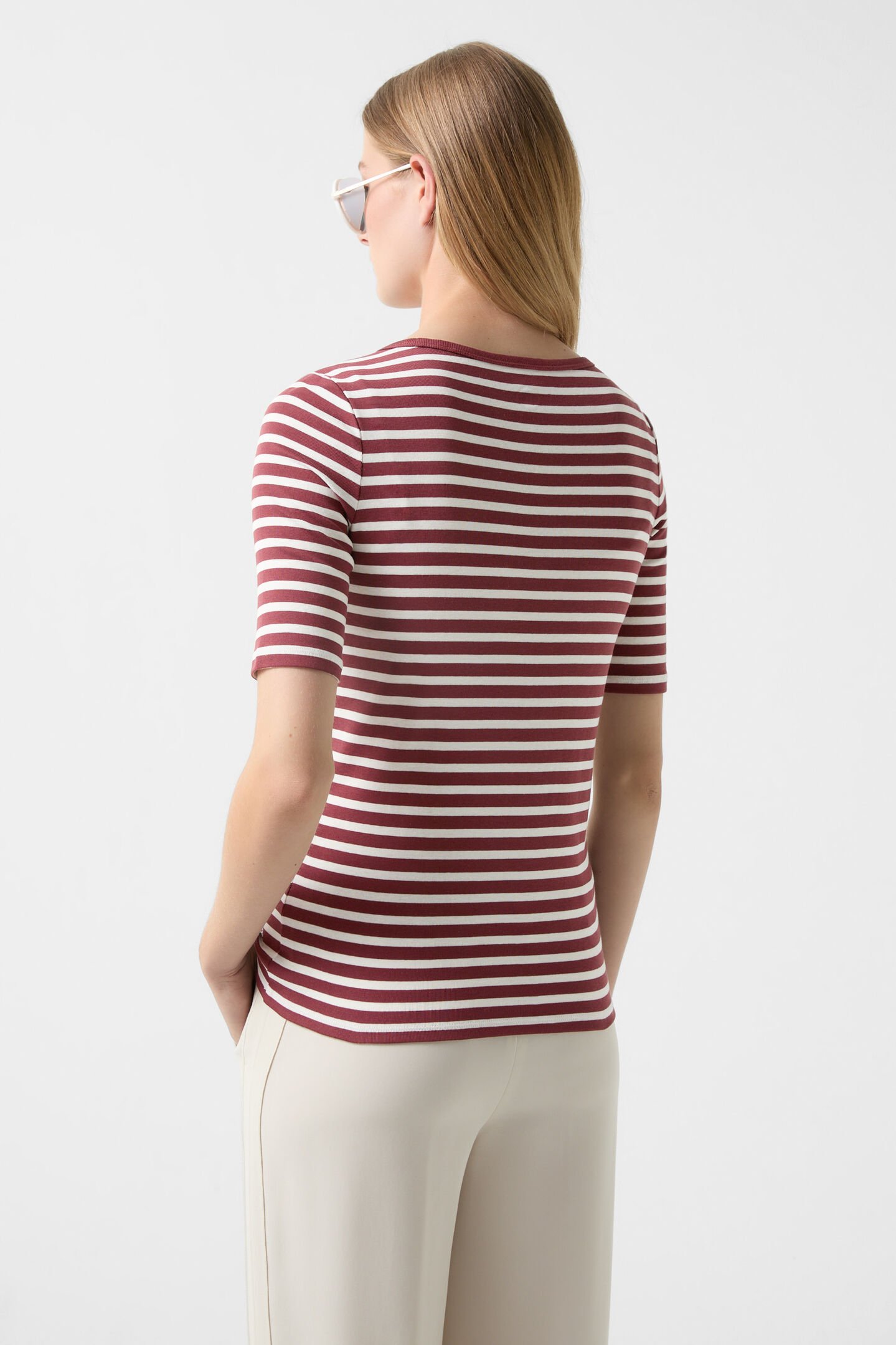 T-shirt Louna Wine red/off-white