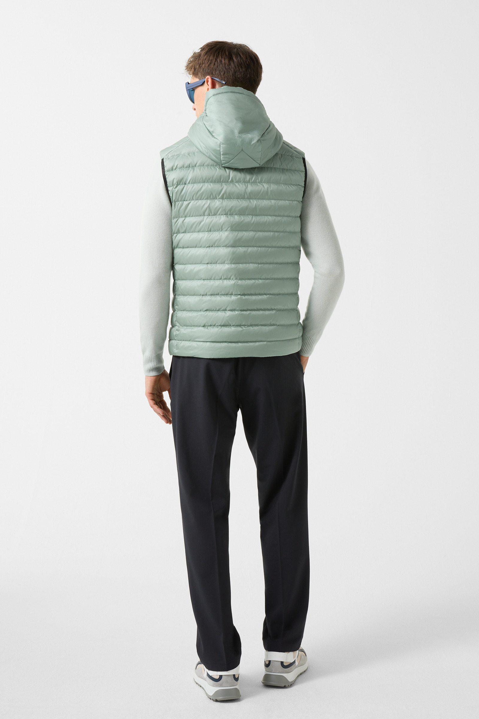 BOGNERのダウンベスト BOGNER Lonne lightweight down vest for Men
